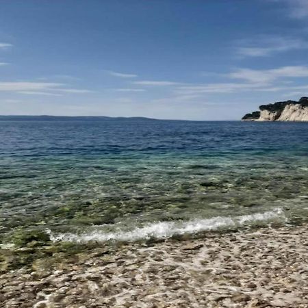 Luxurious Holiday Home In Makarska With Jacuzzi Exterior foto